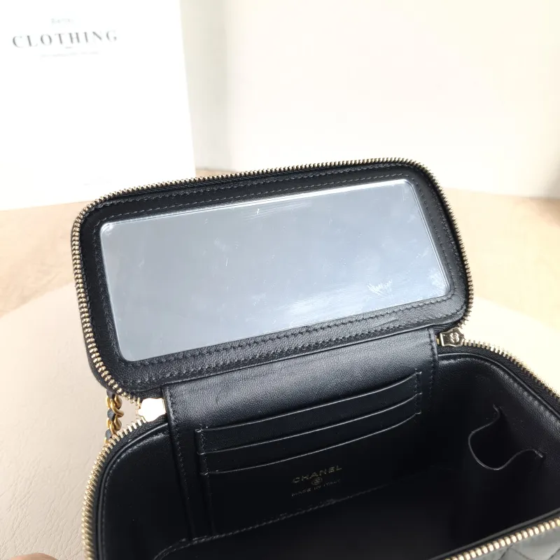 Chanel Crossbody Bag Edition Woven Black Calfskin Mini 16 × 8 × 9.5 cm — detail view 12 of 12