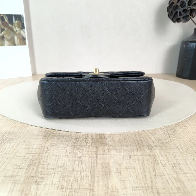 Chanel Crossbody Bag Classic Flap Large Mini CF Mini Black Lambskin mini 20 × 6 × 12 cm — cover view 4 of 6