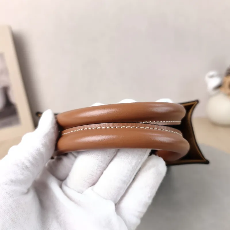 CELINE Crossbody Bag CABAS Mini Monogram PVC Mini 17 × 4 × 20.5 cm — detail view 2 of 12