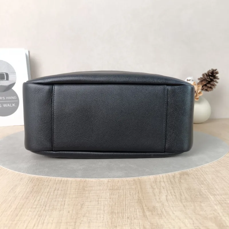 SAINT LAURENT Shoulder Bag LE 5 À 7 Hobo Black Calfskin Large30 × 13 × 31 cm — cover view 6 of 6