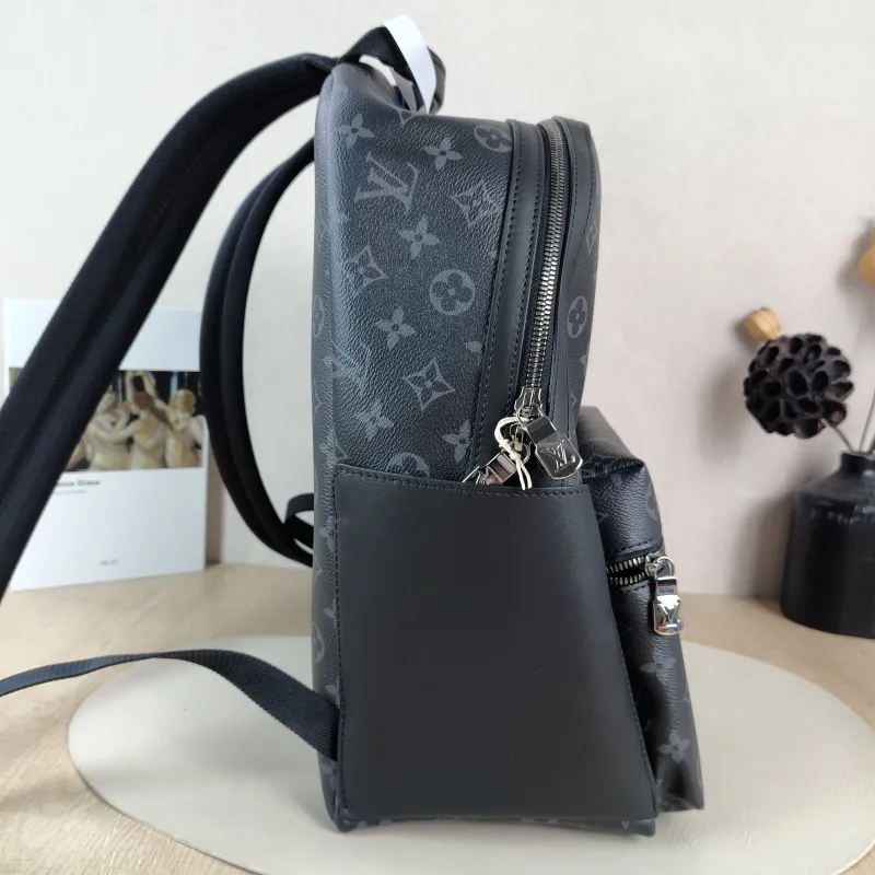 Louis Vuitton Backpack Discovery Backpack Monogram PVC Small 29 × 20 × 38 cm — detail view 5 of 11