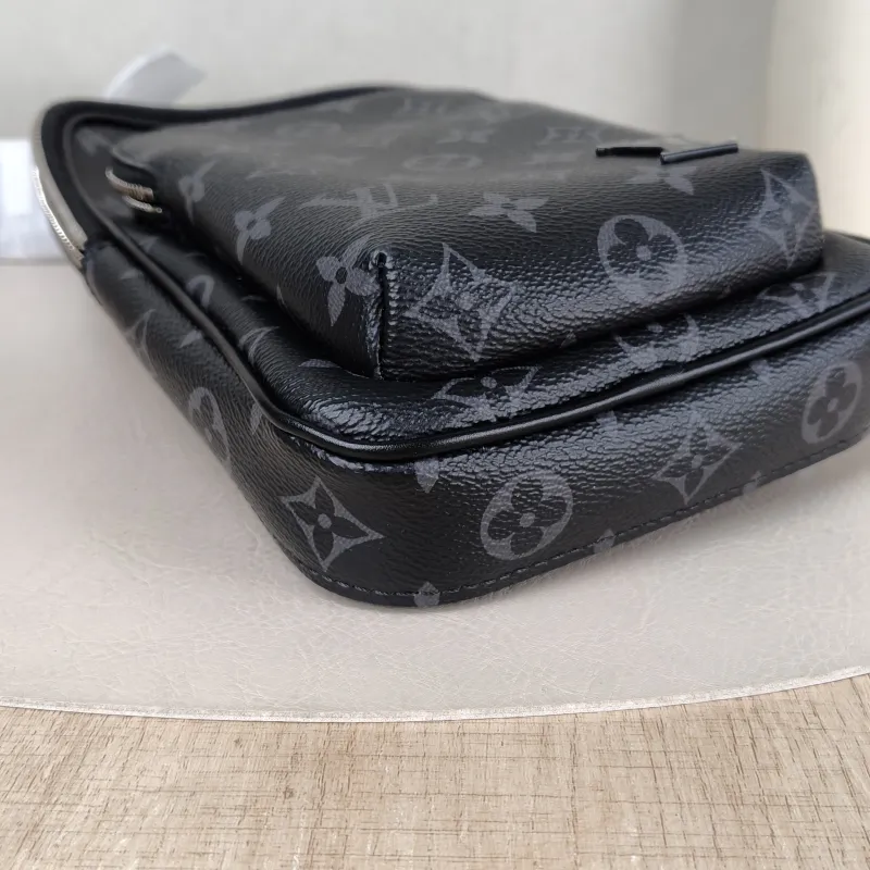 Louis Vuitton Shoulder Bag Avenue Shoulder Bag Black Monogram PVC One Size 15.5 × 7.5 × 25 cm — detail view 3 of 10