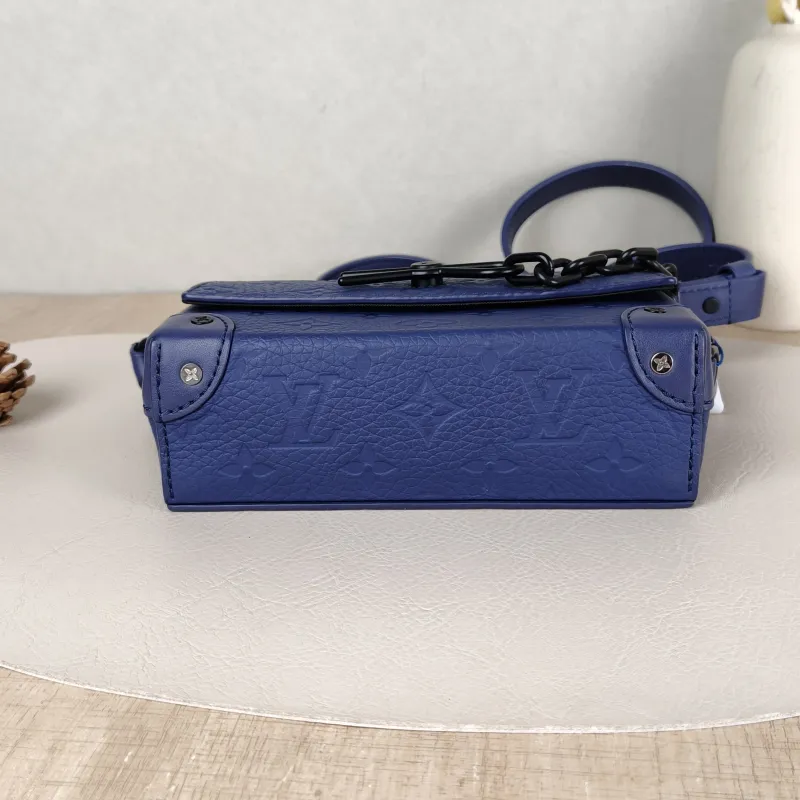 Louis Vuitton Crossbody Bag Steamer Box Blue Calfskinmini18 × 6.5 × 11 cm — cover view 4 of 6