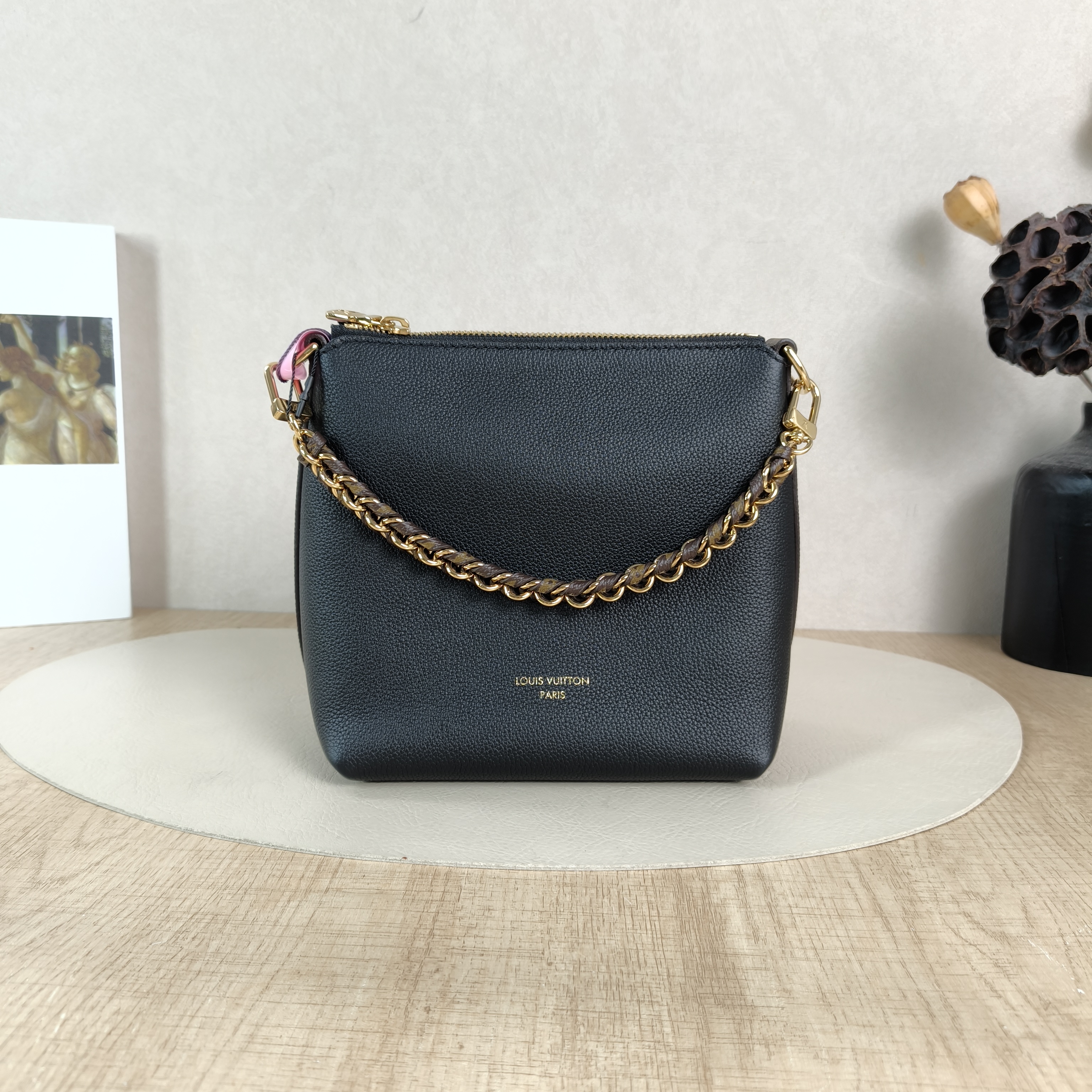 Louis Vuitton Crossbody Bag Multipass Hobo Shoulder Bag Black Calfskinmini17.5 × 9.5 × 18 cm