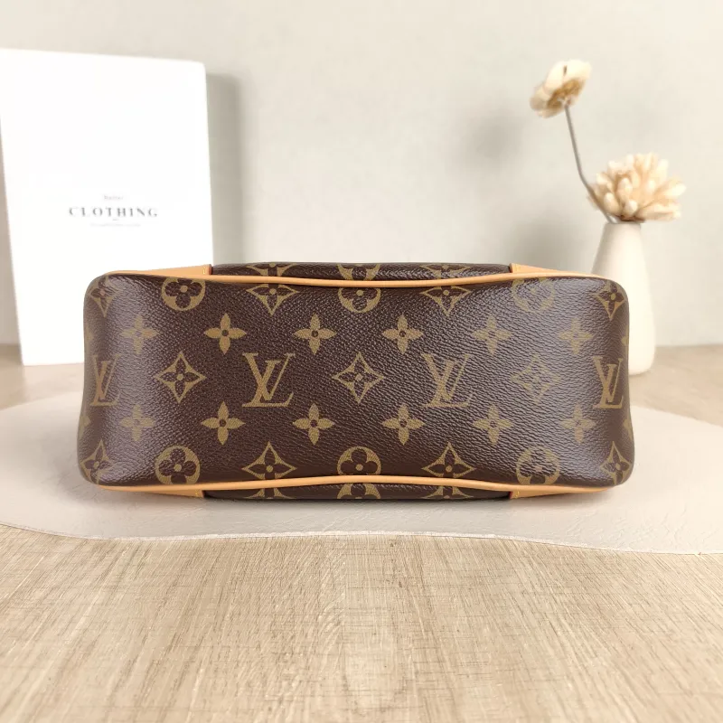 Louis Vuitton Crossbody Bag Boulogne PVC Small 26 × 9.5 × 16 cm — cover view 5 of 5