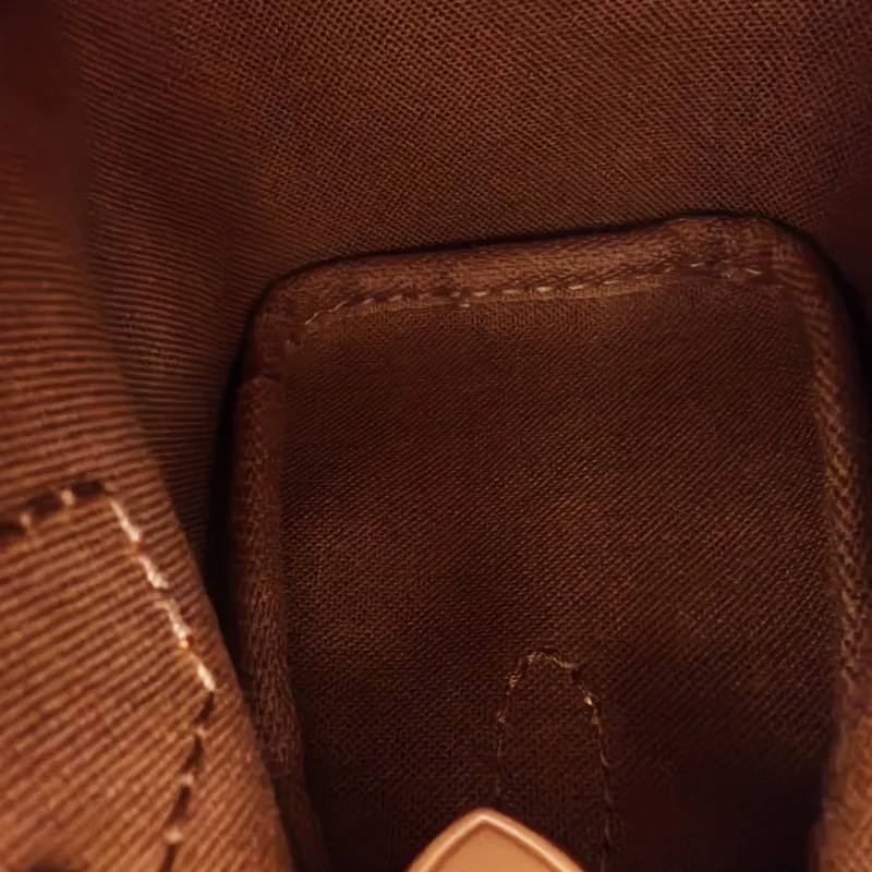 Louis Vuitton Crossbody Bag Speedy Nano Shoulder Strap PV Cnano16 × 7.5 × 10 cm — detail view 8 of 13