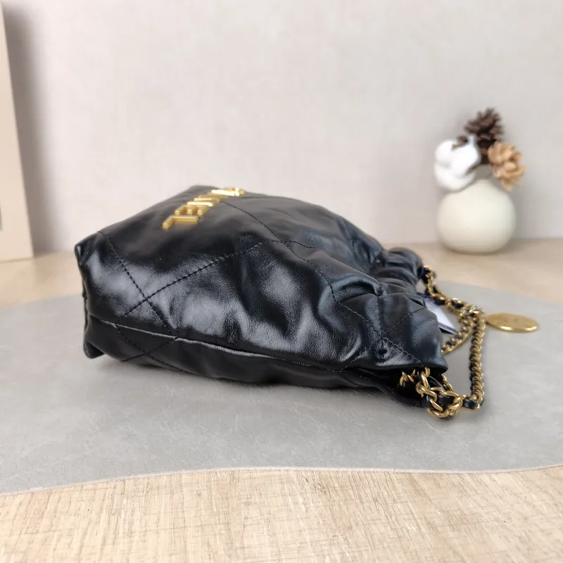 Chanel Shoulder Bag 22Bag Black CC alfskin Mini 20 × 6 × 19 cm — detail view 9 of 13