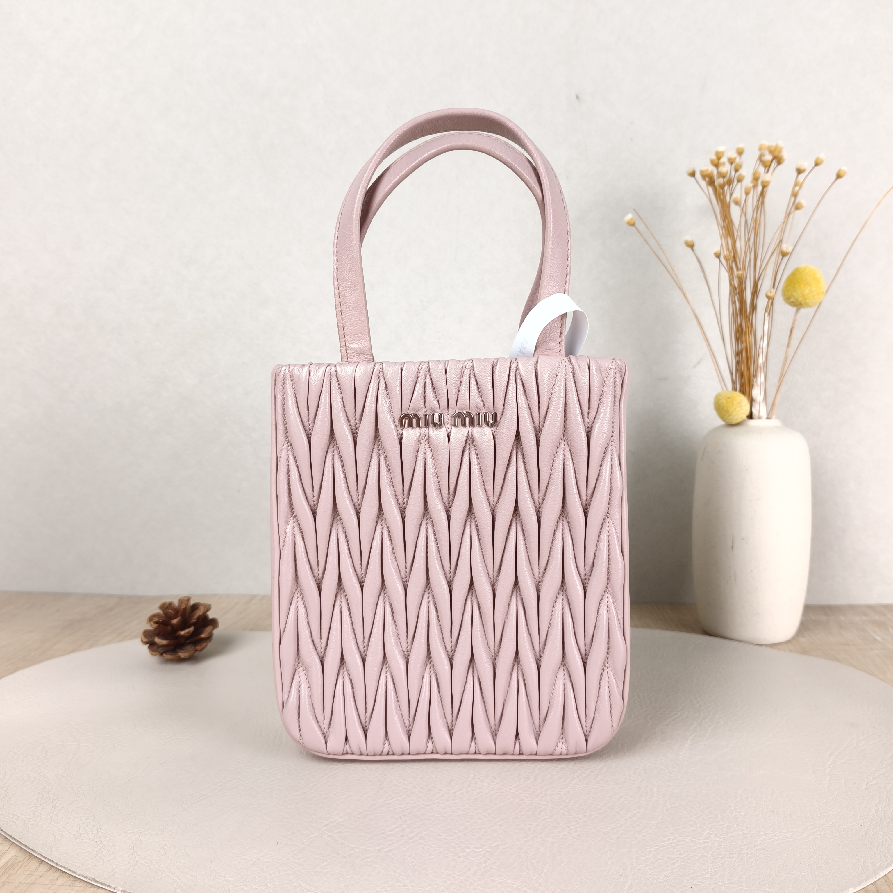 Miumiu Top Handle Bag Lambskin One Size16 × 5 × 18 cm