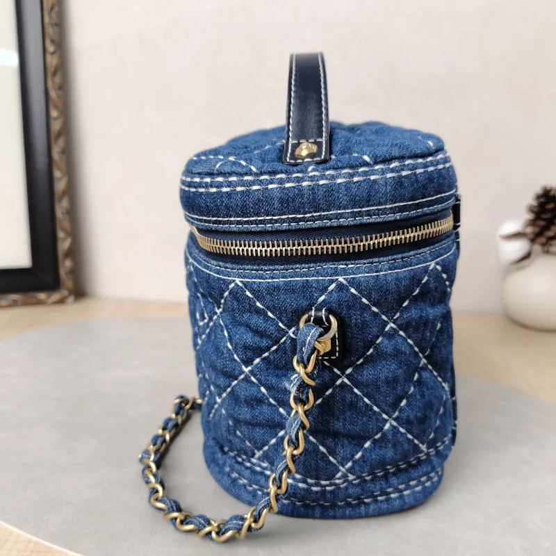 Chanel Top Handle Crossbody Bag Blue One Size17 × 13 × 18 cm — detail view 6 of 20
