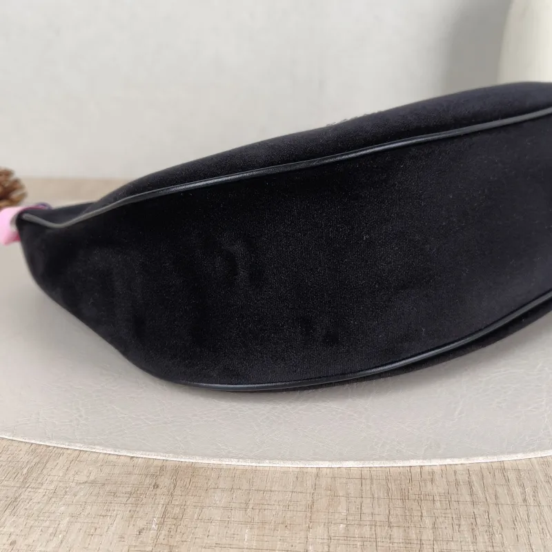 CELINE Shoulder Bag AVA Black Velvet One Size 24.5 × 9 × 17 cm — detail view 4 of 9