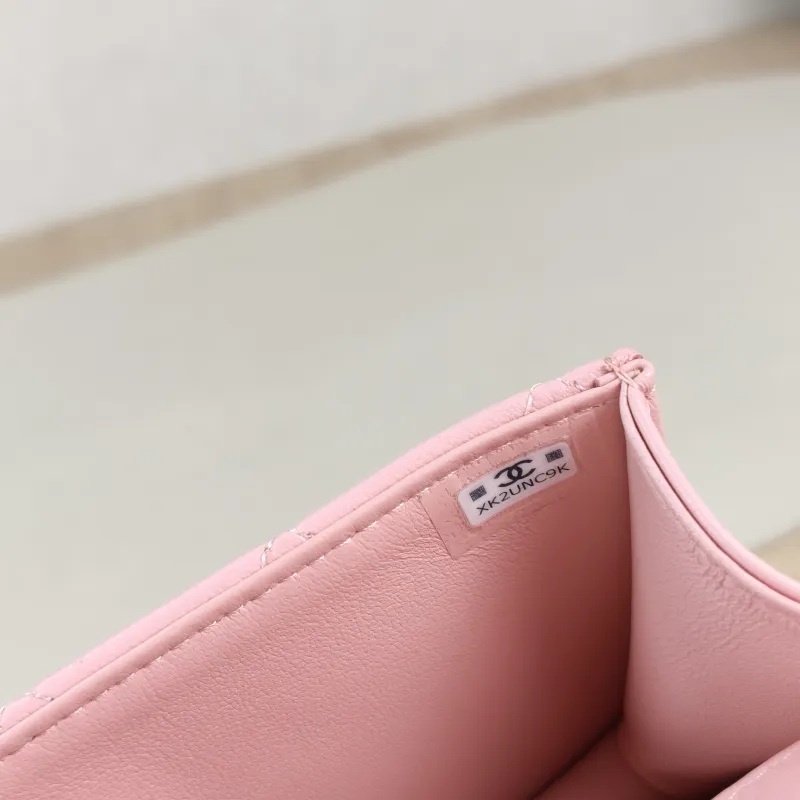 Chanel Crossbody Bag25b woc Pink Lambskin One Size14.5 × 4 × 10 cm — detail view 3 of 14