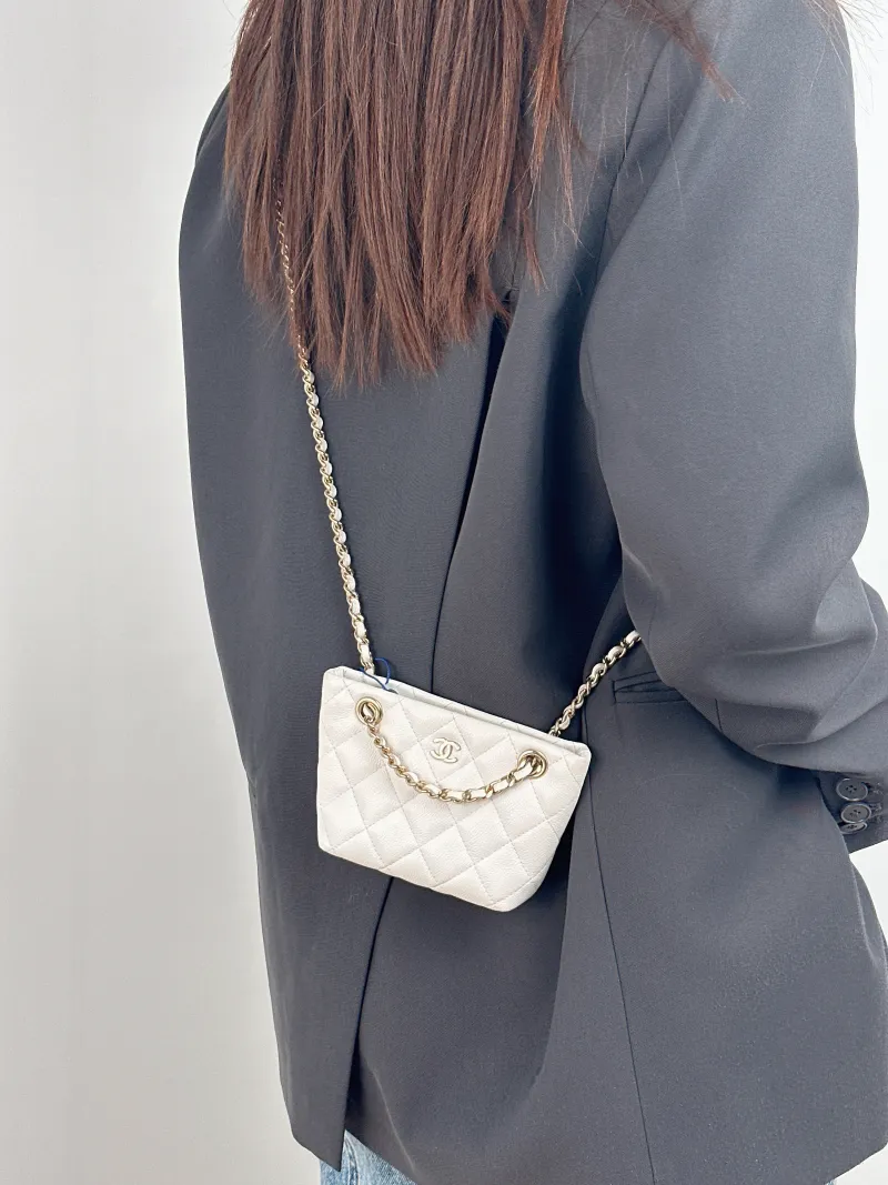 Chanel Shoulder Bag mini tote White Grained Calfskin 15 × 4 × 10 cm — on-model view 2 of 2