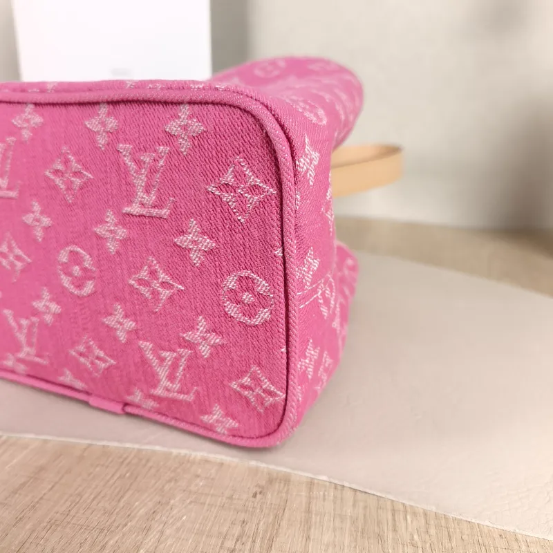 Louis Vuitton Top Handle Bag ALL IN BB BB 16 × 12 × 18 cm — detail view 9 of 10