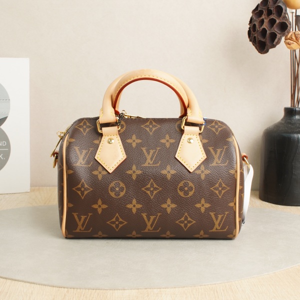 Louis Vuitton speedy20Monogram Microchip Edition · Shoulder Strap Dust Bag · 20.5 × 12 × 13.5 cm
