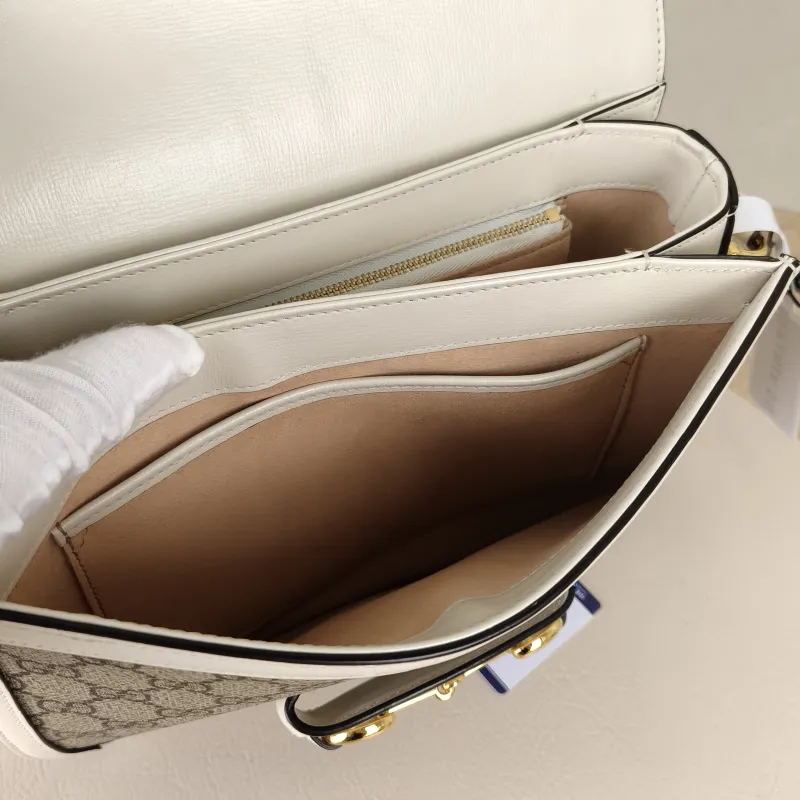 GUCCI Crossbody Bag Horsebit 1955 Horsebit Medium White Monogram PVC Medium25 × 8 × 18 cm — detail view 8 of 12