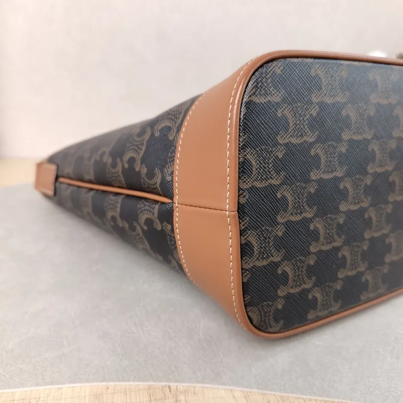 CELINE Crossbody Bag Triomphe Bucket Bag Monogram PVC Small22 × 13 × 26 cm — detail view 7 of 14