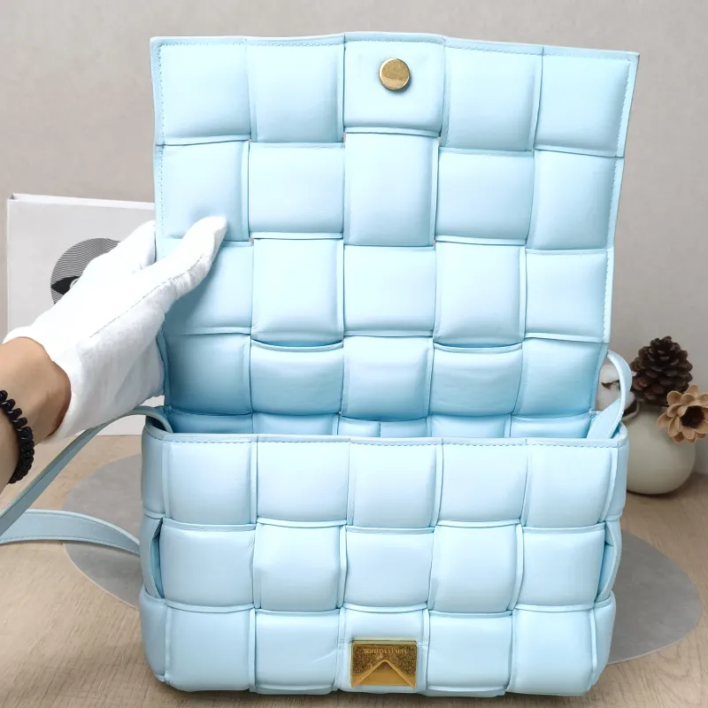 Bottega Veneta Crossbody Bag Padded Cassette Woven Blue Lambskin Medium26 × 8 × 18 cm — detail view 14 of 14