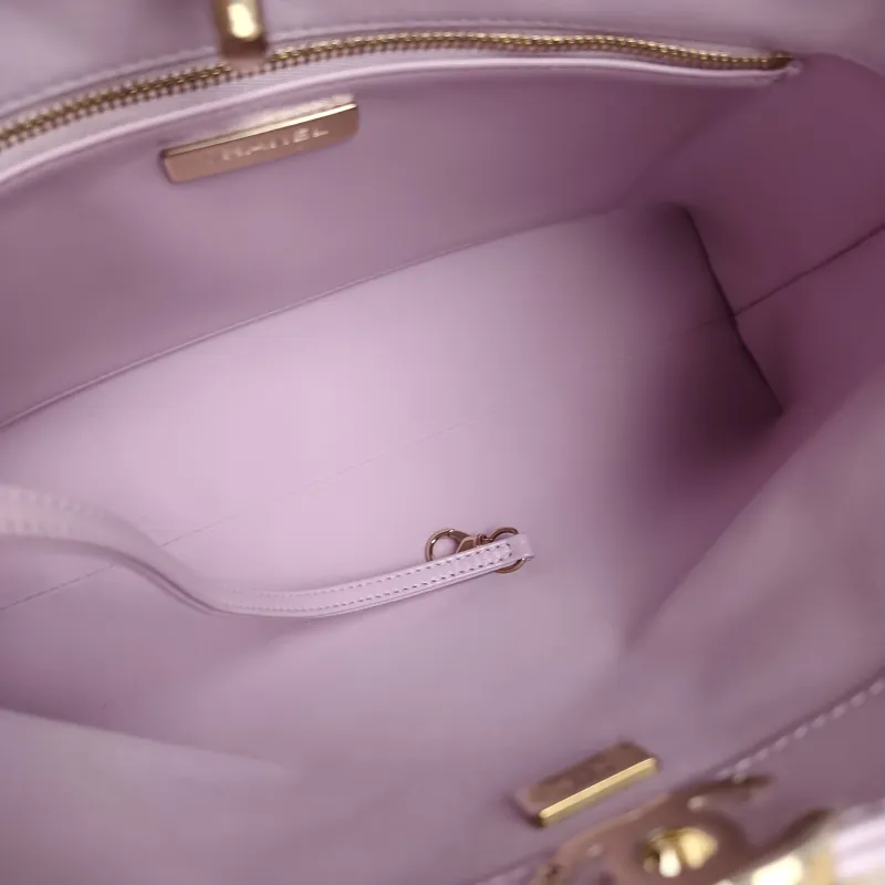 Chanel Crossbody Bag 31Bag Waxed Leather Small 30 × 9 × 29 cm — detail view 4 of 12