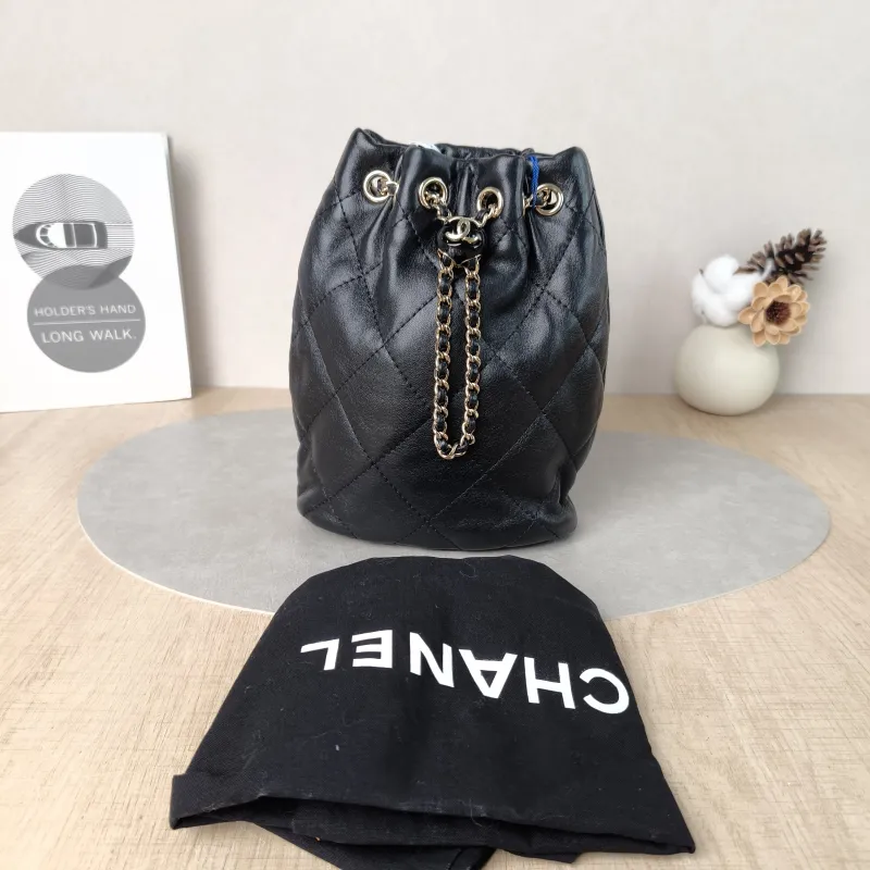 Chanel Backpack Backpack Black Lambskin One Size17 × 7.5 × 22 cm — cover view 4 of 6