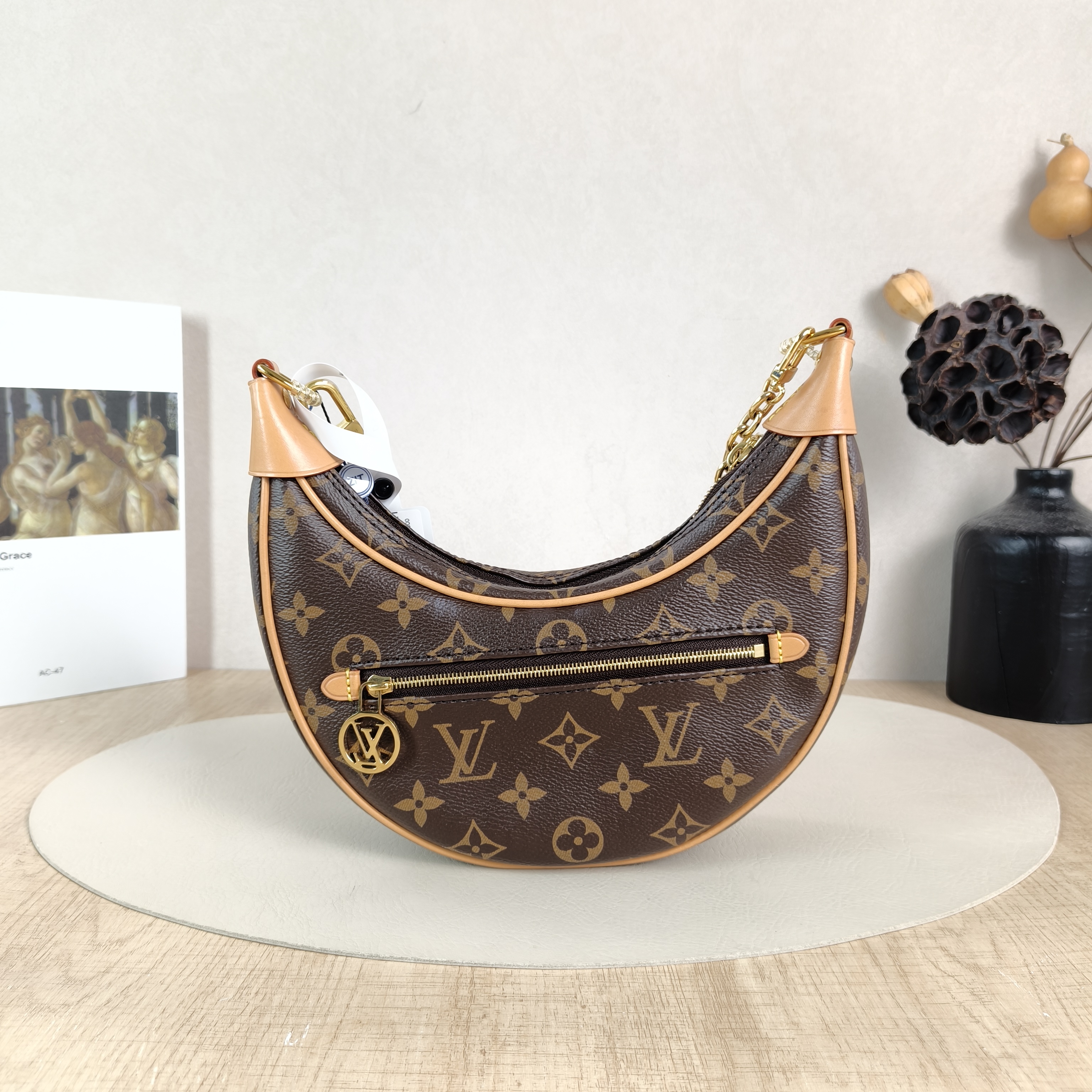 Louis Vuitton Crossbody Bag Loop Monogram PVC Small23 × 6 × 13 cm