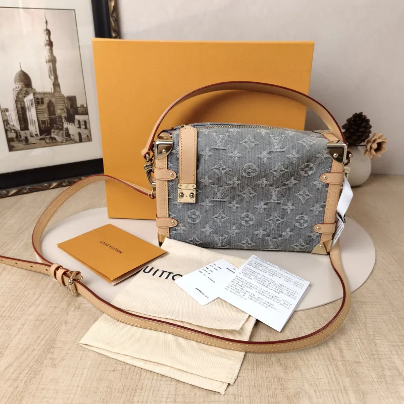 Louis Vuitton Crossbody Bag Side Trunk Box Grey Medium23.5 × 8.5 × 16 cm — cover view 9 of 10