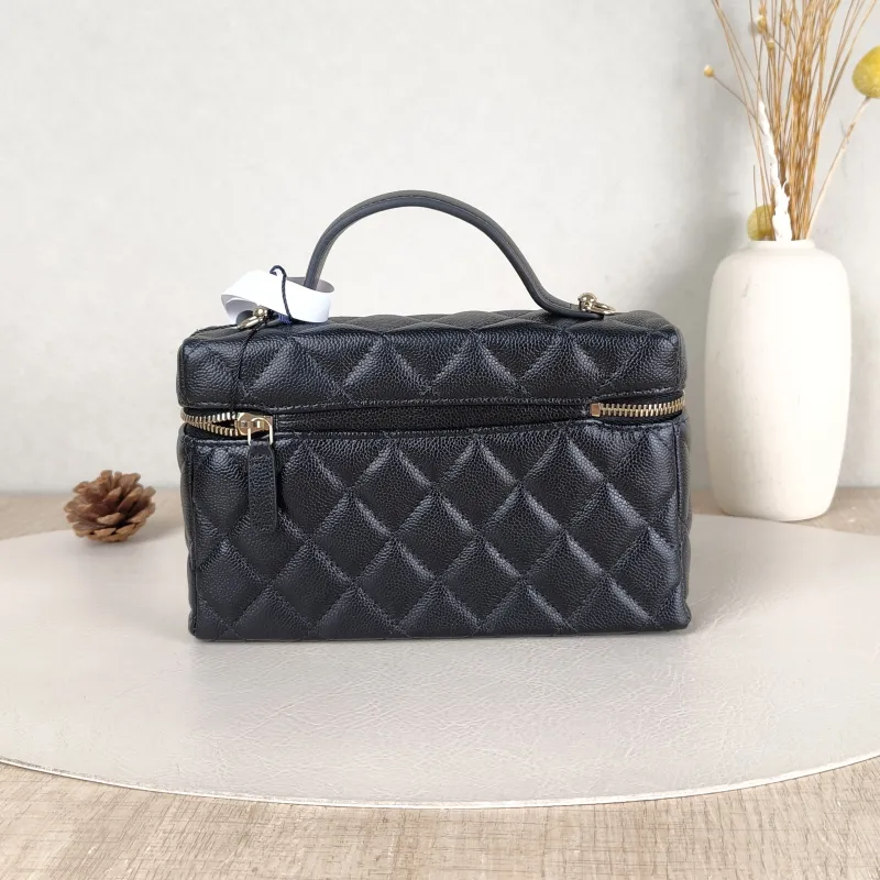 Chanel Crossbody Baglp Box Bag Top Handle Crossbody Bag Black Calfskin One Size19.5 × 5 × 17 cm — cover view 2 of 5