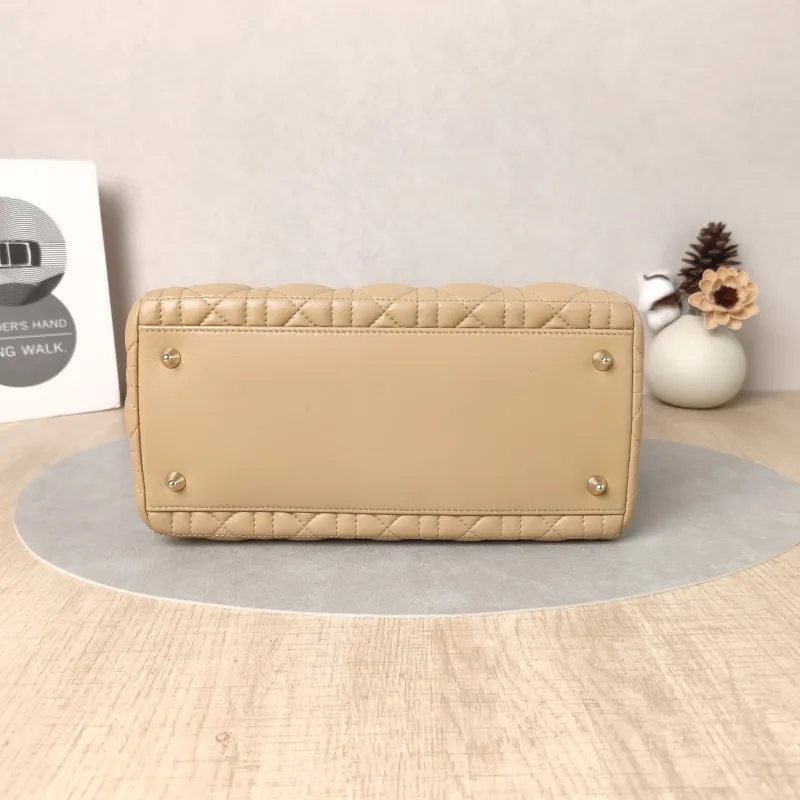 DIOR Top Handle Bag Lady Lady Dior Bag Lambskin Medium24 × 12 × 21 cm — cover view 2 of 5