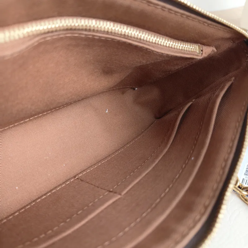 Louis Vuitton Shoulder Bag Pochette Accessoires Two Straps Monogram PVC Large 23.5 × 4 × 13.5 cm — detail view 2 of 10