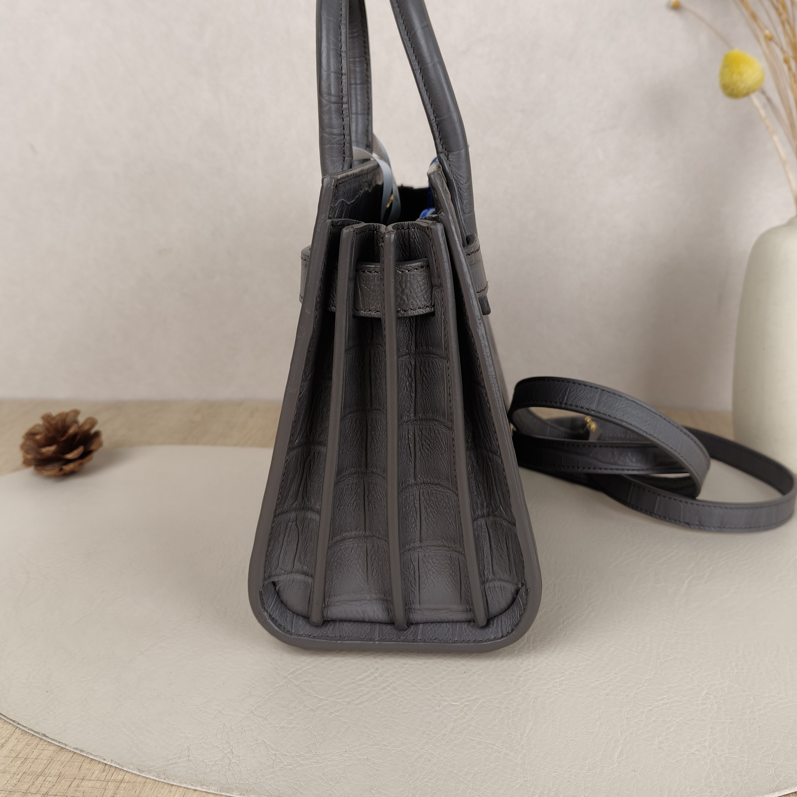 SAINT LAURENT sacdejour mini Grey Calfskin · Shoulder Strap Leather Tag · 22 × 11 × 18 cm — cover view 4 of 9