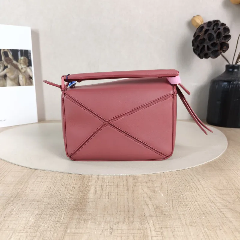 LOEWE Crossbody Bag Puzzle Red Calfskin Mini 18 × 8 × 12.5 cm — cover view 4 of 5