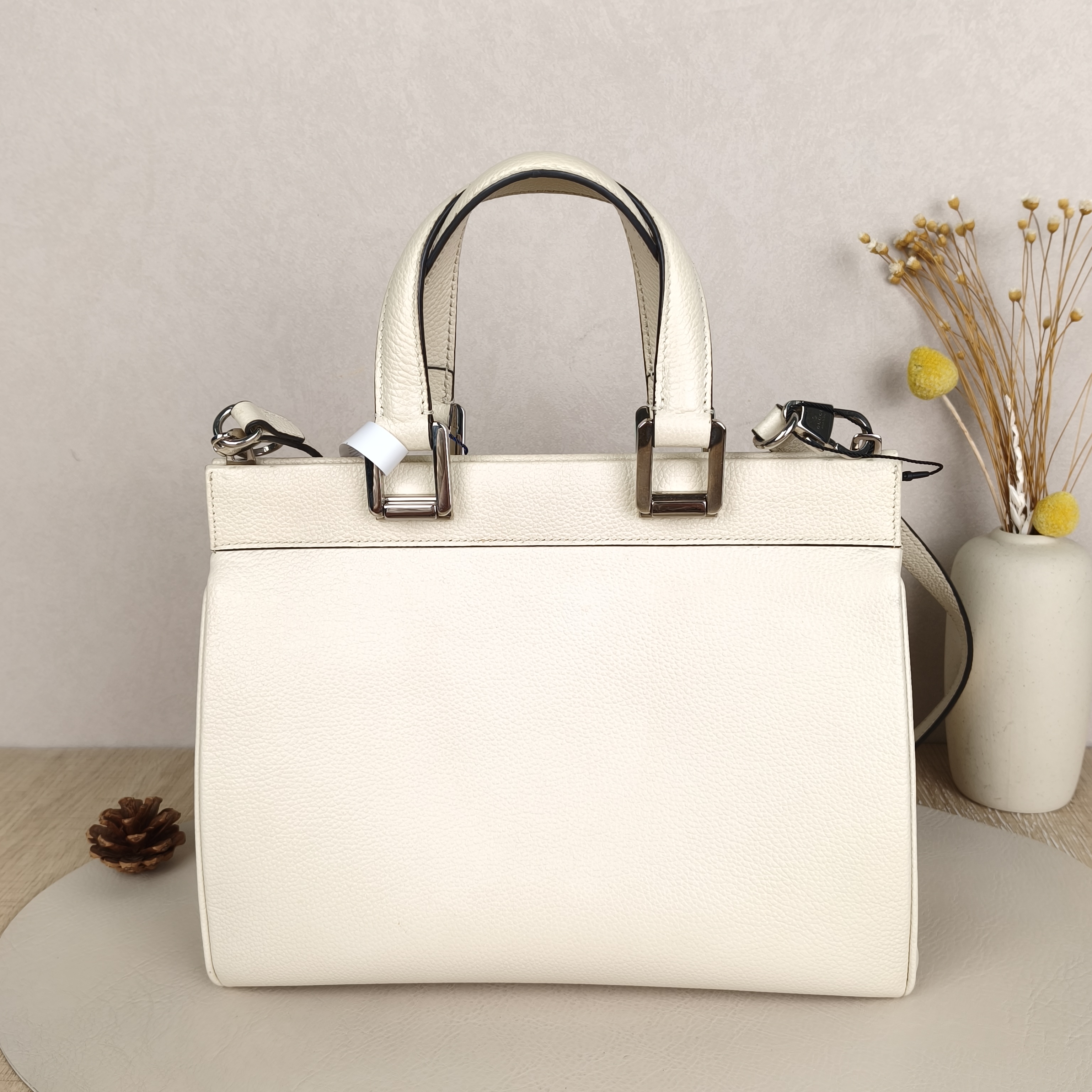 GUCCI Crossbody Bagzumi Top Handle Bag White Calfskin Small27 × 10 × 22 cm — cover view 6 of 8