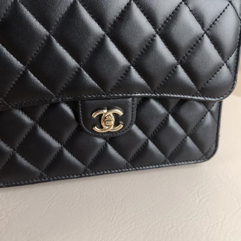 Chanel Backpack 25k Backpack Black Lambskin One Size 18.2 × 5 × 14 cm — detail view 1 of 12