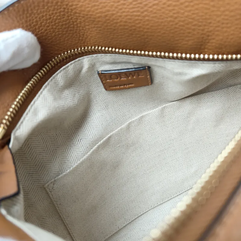 LOEWE Crossbody Bag Puzzle Caramel CC alfskin Small 24 × 10.5 × 16.5 cm — detail view 14 of 15