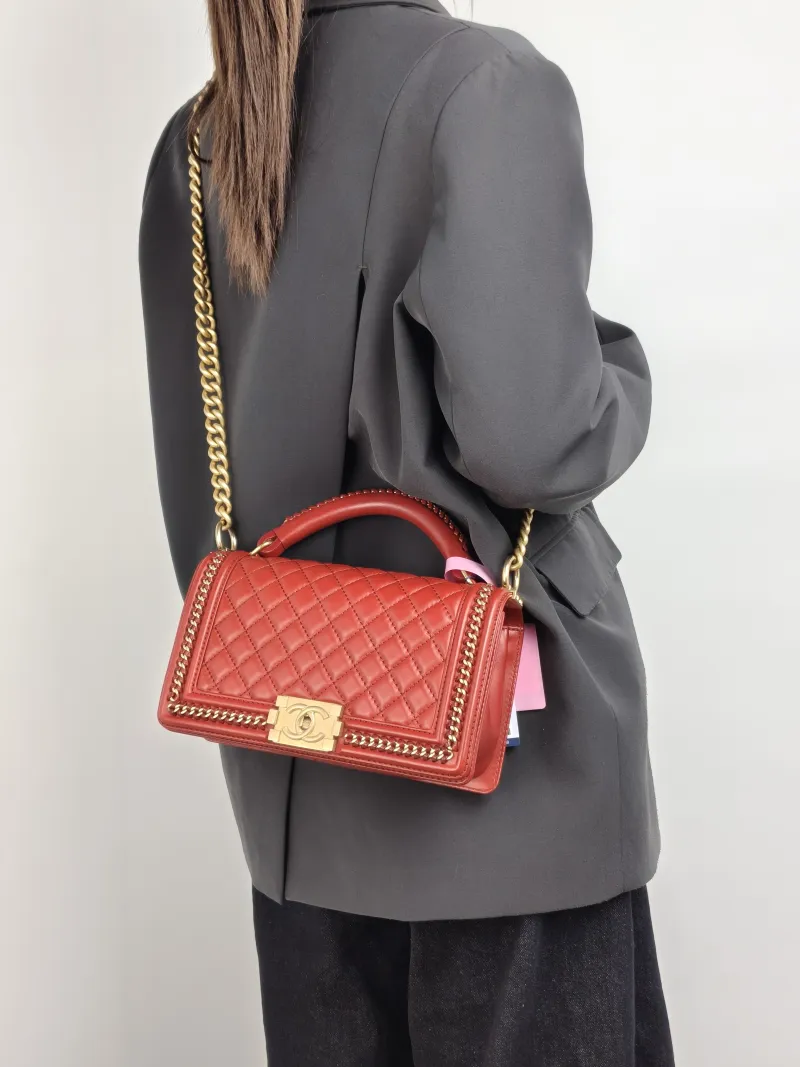 Chanel Crossbody Bag Le Boy​ Red Lambskin Medium 25 × 9 × 15 cm 24 — on-model view 3 of 3