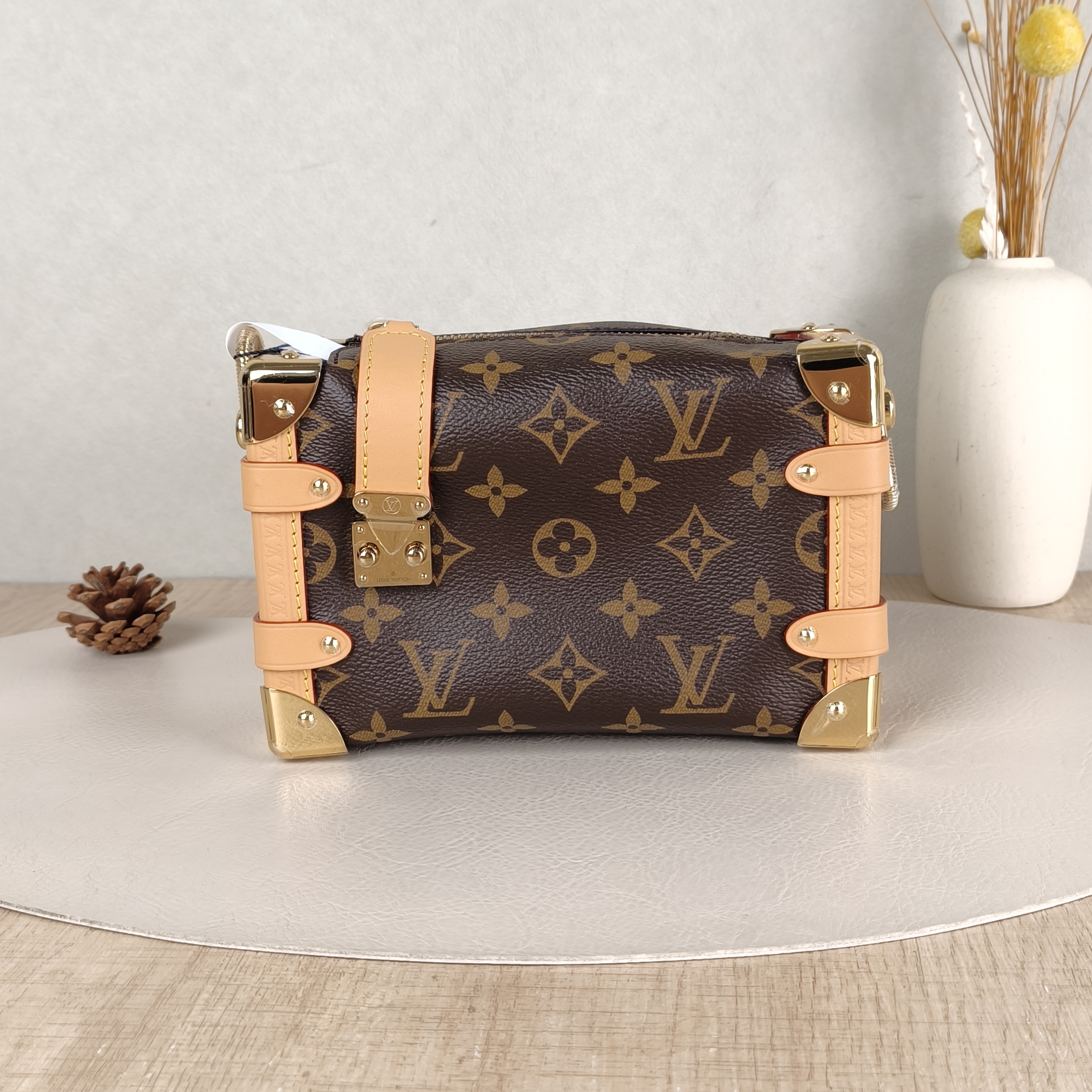 Louis Vuitton Crossbody Bag Side Trunk Box Monogram PVC Small18 × 8 × 12.5 cm