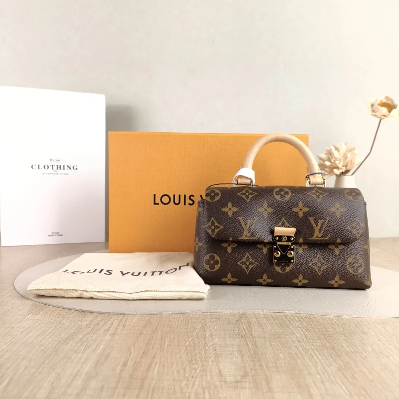 Louis Vuitton Crossbody Bag MADELEINE Monogram PVC nano 21 × 6 × 12.5 cm — cover view 3 of 6