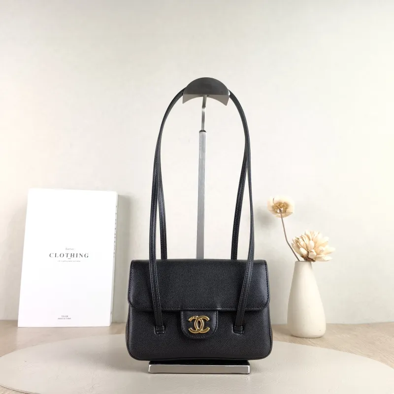 Chanel Crossbody Bag preppy coco Black Grained Calfskin Mini 17 × 5 × 11.5 cm