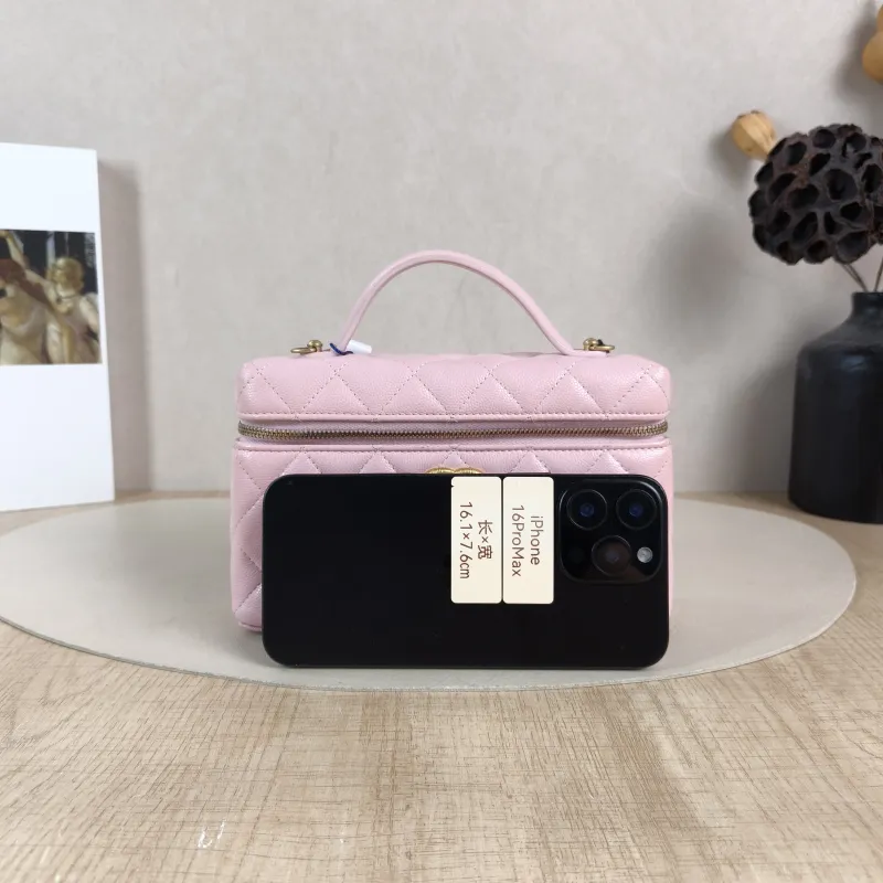 Chanel Crossbody Bag lp Box Bag Top Handle Crossbody Bag Pink Calfskin One Size 19.5 × 5 × 17 cm — cover view 2 of 5