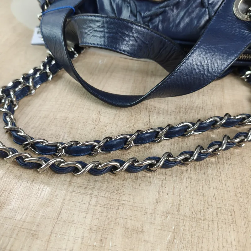 Chanel Shoulder Bag tote Blue Calfskin One Size31 × 14 × 21 cm — detail view 11 of 13