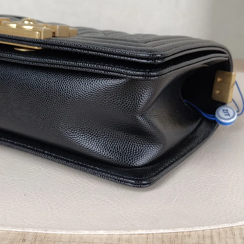 Chanel Crossbody Bag Le Boy​Black Grained Calfskin Small20.5 × 8.5 × 12 cm — detail view 12 of 15