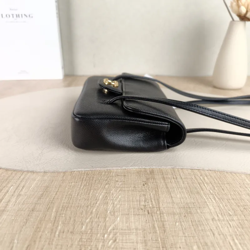 Chanel Crossbody Bag preppy coco Black Grained Calfskin Mini 17 × 5 × 11.5 cm — detail view 3 of 13