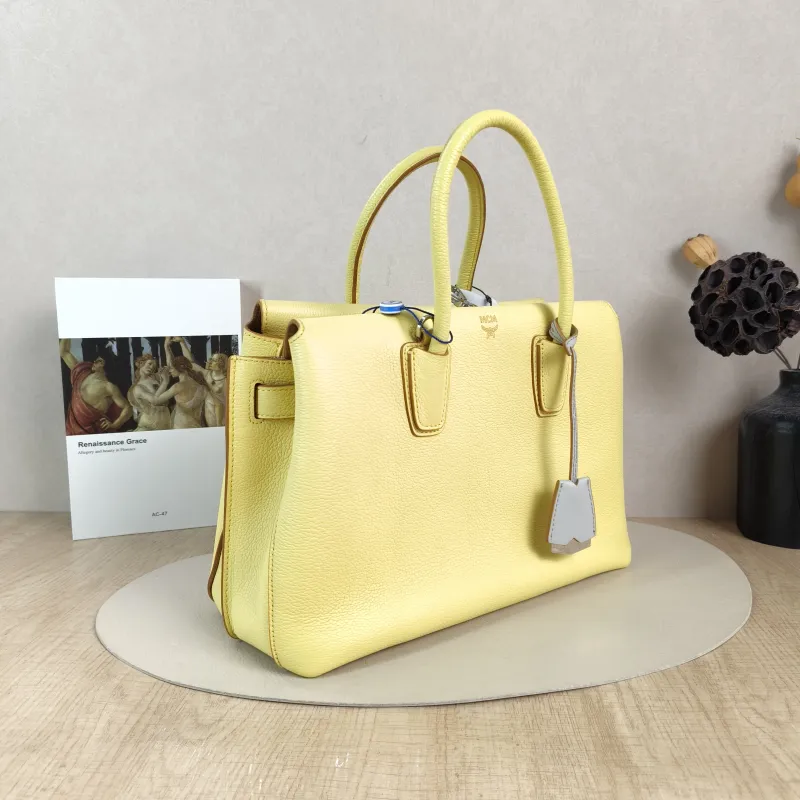 MCM Shoulder Bag Tote Bag Yellow One Size30 × 14 × 21 cm — cover view 5 of 5