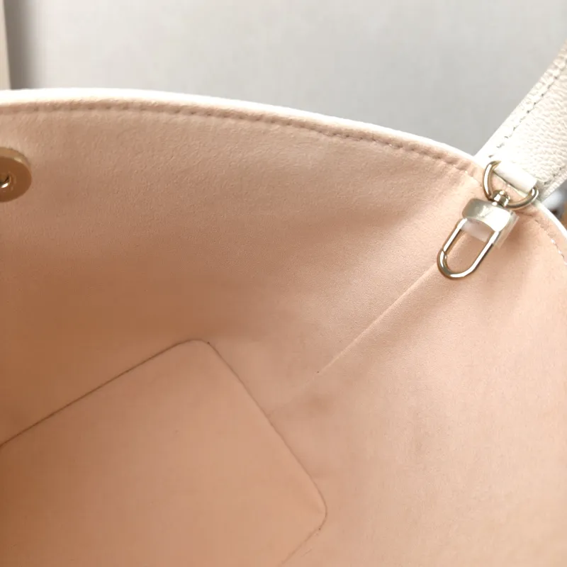 Louis Vuitton Top Handle Bag ALL IN BB White · Pink Calfskin BB 16 × 12 × 18 cm — detail view 9 of 11
