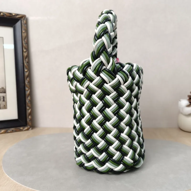 Bottega Veneta Shoulder Bag Kalimero Woven Bucket Bag Colorblock Lambskin One Size15 × 15 × 20 cm — detail view 1 of 14