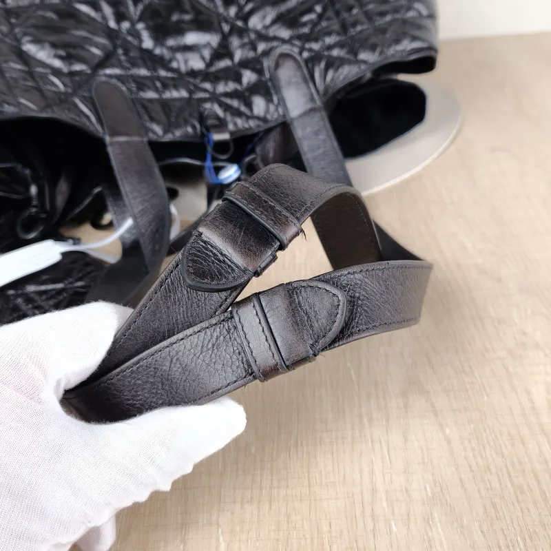 DIOR Top Handle Bag TOUJOURS Black Calfskin Large37 × 21 × 27 cm — detail view 3 of 10