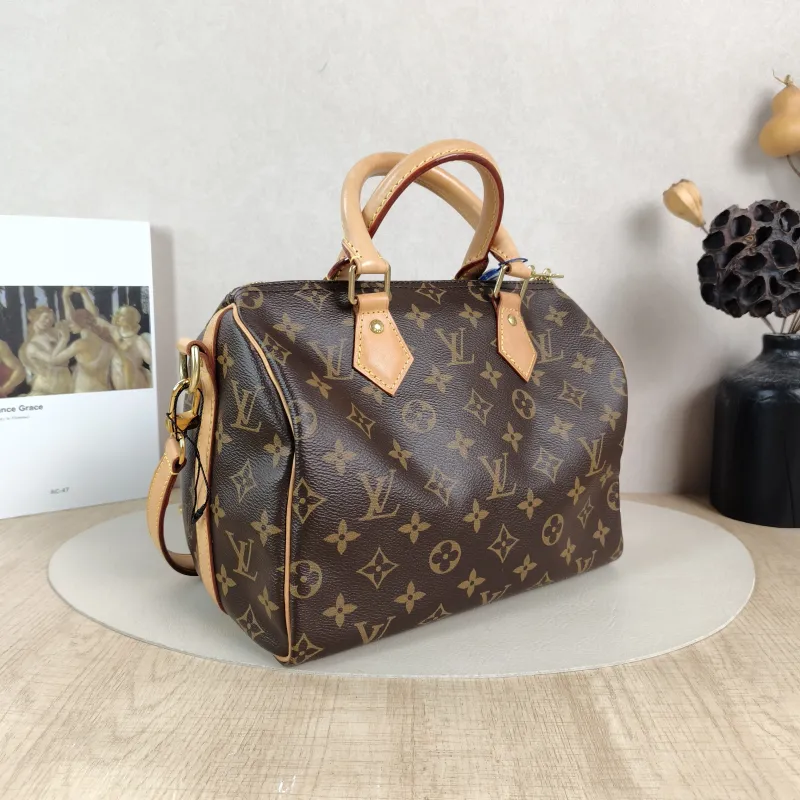 Louis Vuitton Crossbody Bag Speedy25Shoulder Strap Edition-Monogram PVC Medium25 × 15 × 19 cm — cover view 3 of 6
