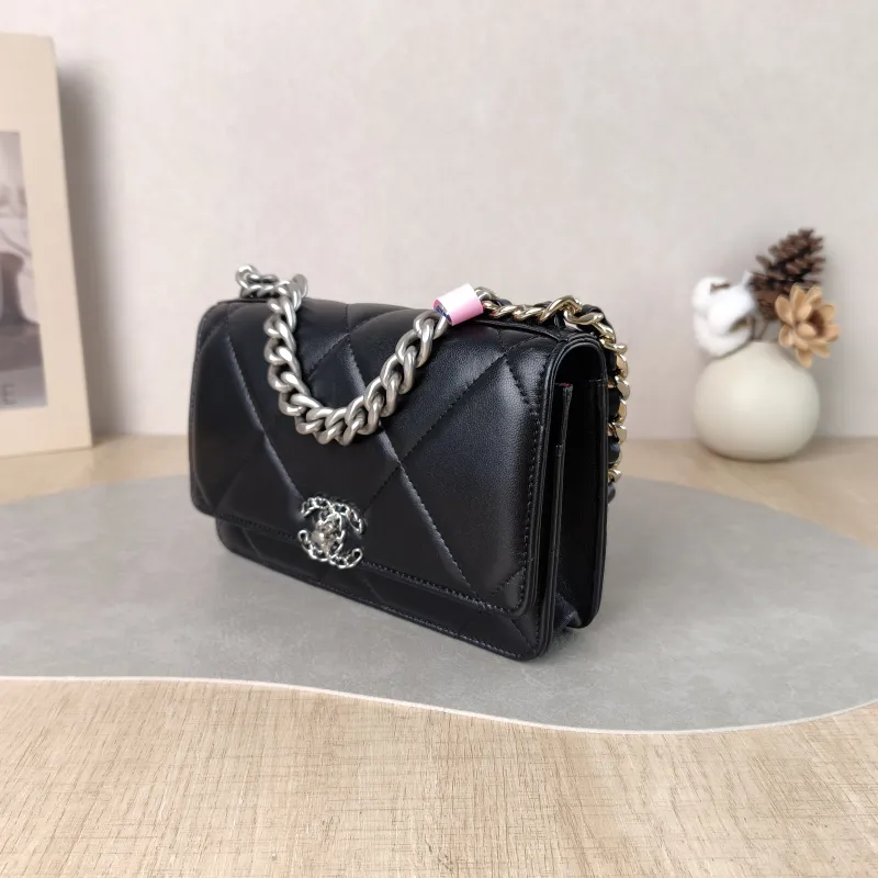Chanel Crossbody Bag 19Bag WOC Black SL ambskin Mini 19.2 × 3.5 × 12.3 cm — cover view 4 of 5