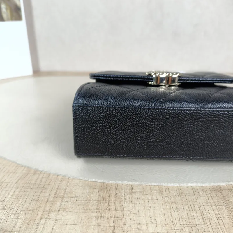 Chanel Crossbody Bag kelly Black Grained Calfskin nano 15 × 5 × 11 cm — detail view 8 of 13
