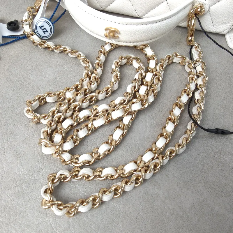 Chanel Top Handle Bag lp White Gold Grained Calfskin One Size 19.5 × 5 × 17 cm — detail view 14 of 14