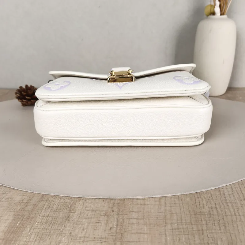 Louis Vuitton Crossbody Bag Pochette Métis East West White · Monogram Empreinte Embossed Calfskin Small 21.5 × 6 × 13.5 cm — cover view 5 of 5